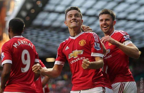 的浓厚兴趣 的浓厚兴趣