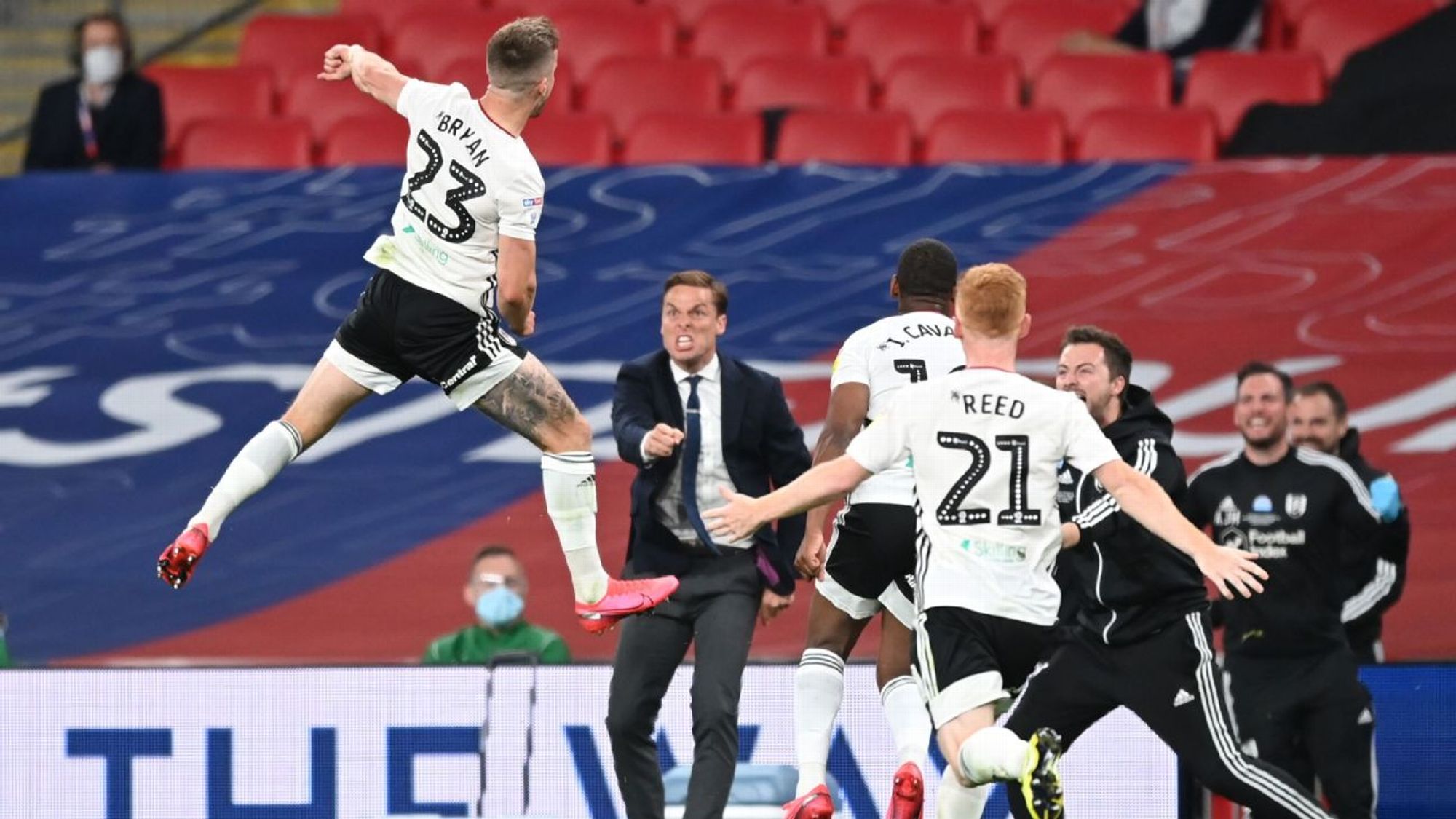 及教练组战 及教练组战